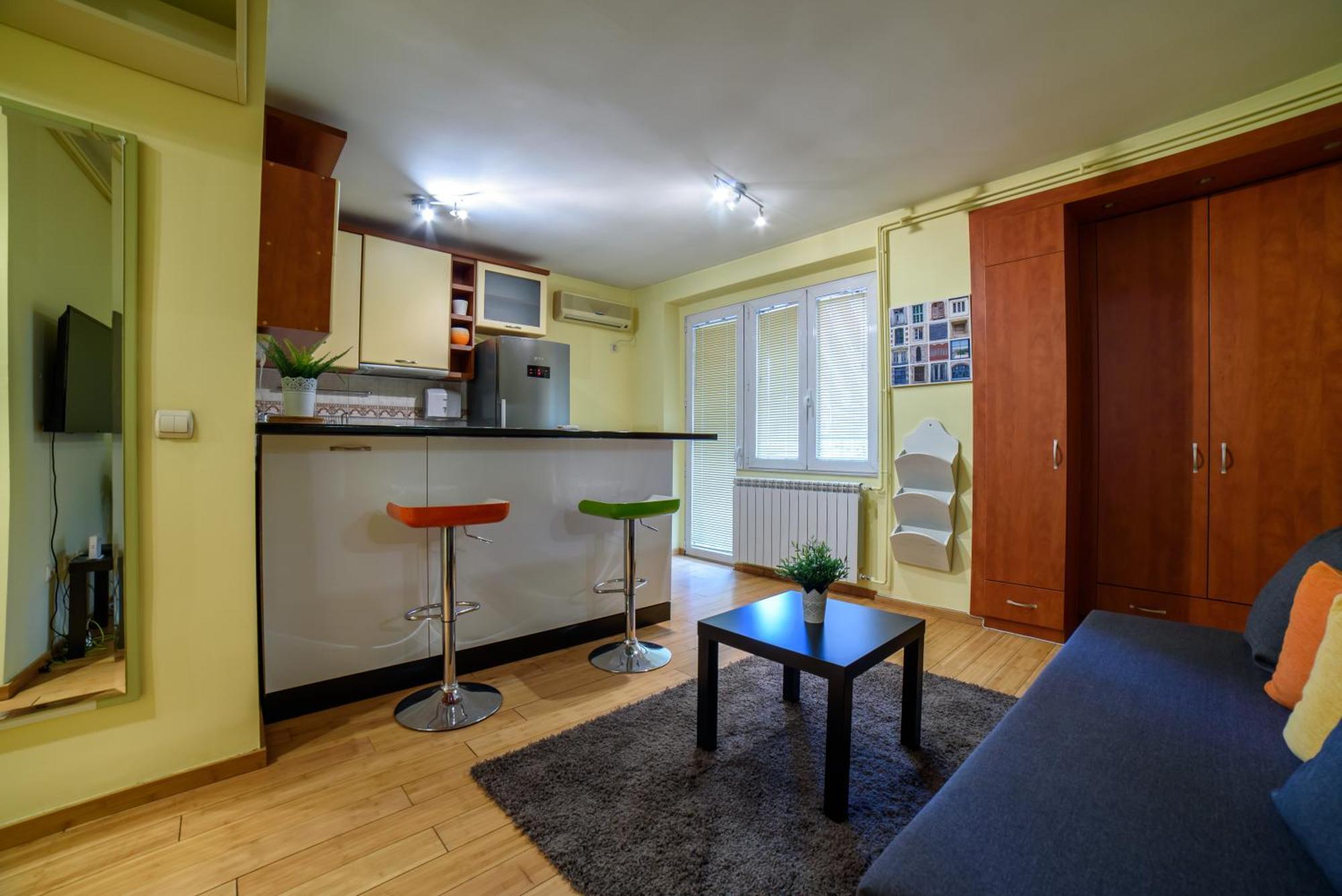 Apartment Panorama *